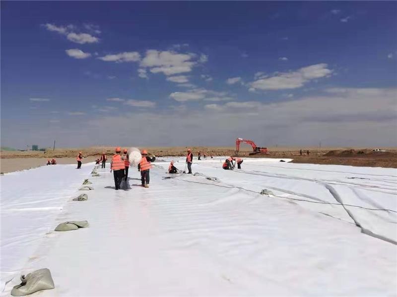 公路铁路路基加筋与排水方案